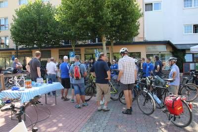 1.Stop der Fahrradtour auf dem Rathausplatz in Mnster.